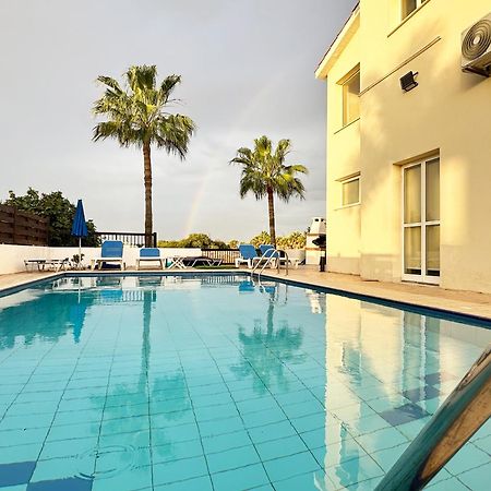 Sunset Pearl Holiday Villa アヤナパ エクステリア 写真